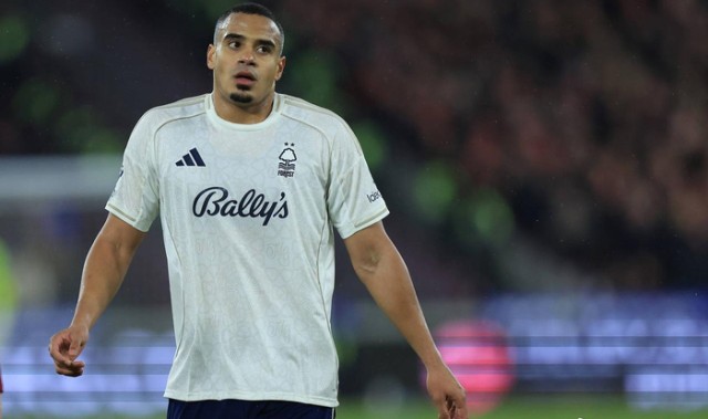 b体育下载-曼联重建后防！力争签下穆里略，马奎尔七年红魔生涯步入倒计时！|诺丁汉森林|迈克尔-穆里略|哈里-马奎尔|佛罗伦萨|米伦科维奇_新浪体育_新浪新闻