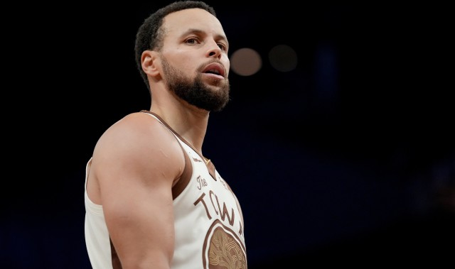 b体育下载-明天勇士迎战湖人 库里&amp;桑托斯&amp;贝西出战成疑 波津缺阵