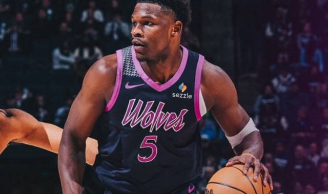 b体育-华子40+6末节14分！森林狼送独行侠10连败 戈贝尔22+17