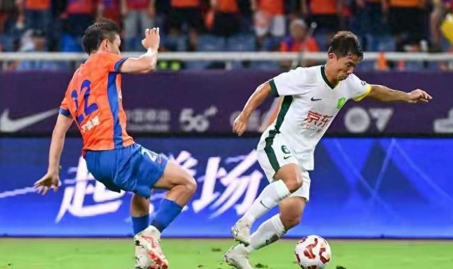 b体育-抢疯了！京鲁大战票价涨到1300仍一票难求，球迷期待再现6球大胜